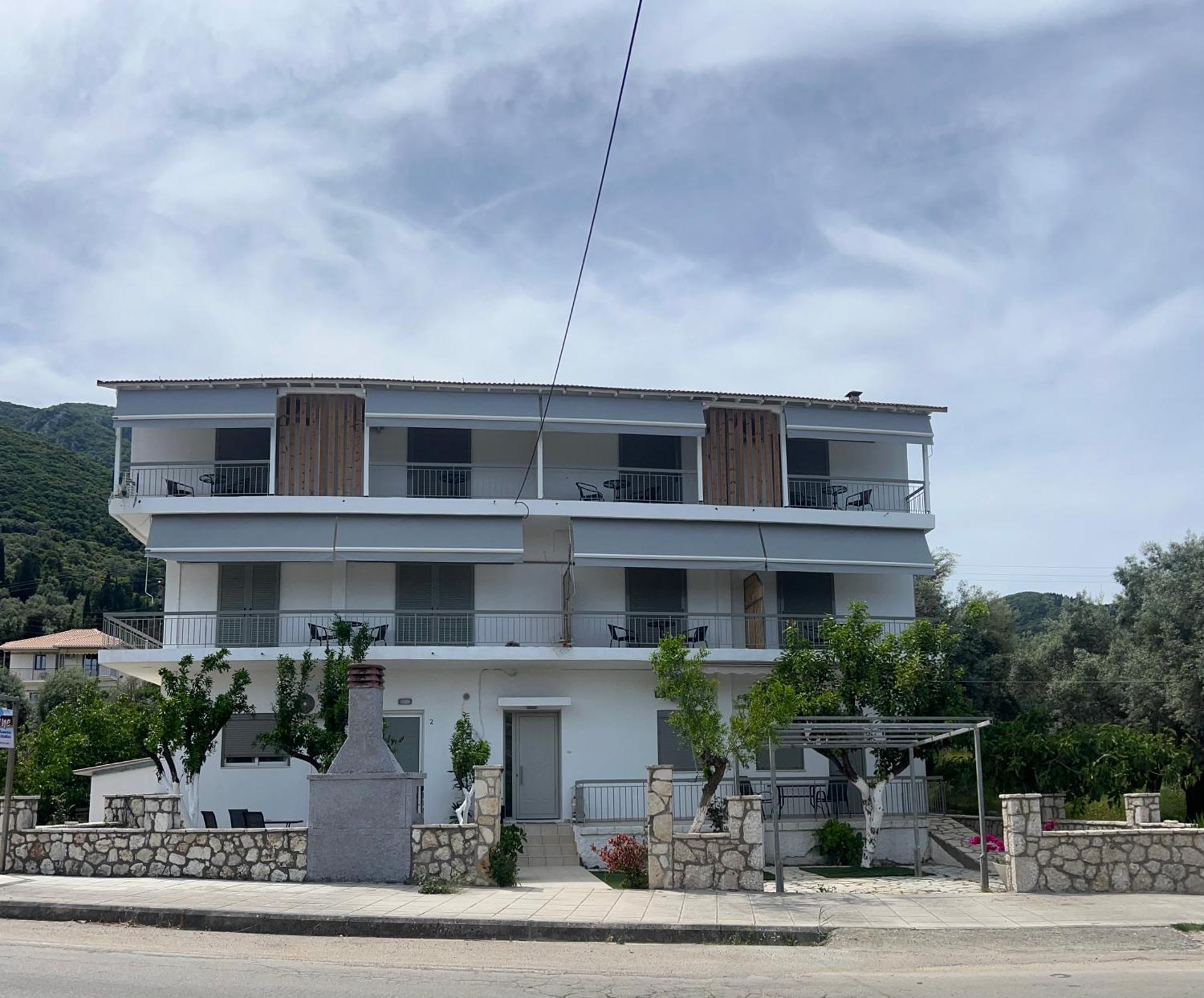 Sunshine Apartments And Rooms นิเกียนา ภายนอก รูปภาพ